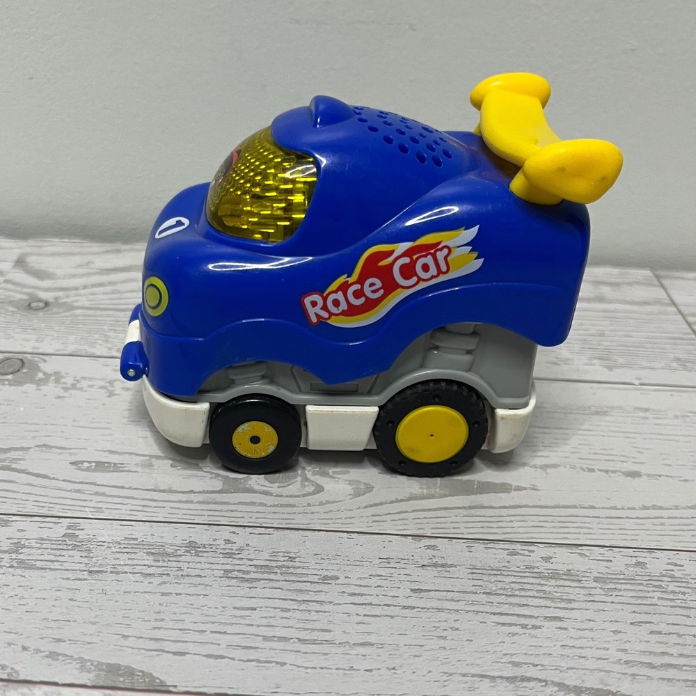 VTech Go Go Smart Wheels Blue Race Car Light Up Sound Interactive Toy VT8186